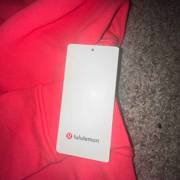 Scuba Full-Zip
Cropped Hoodie - Picture 2 of 3